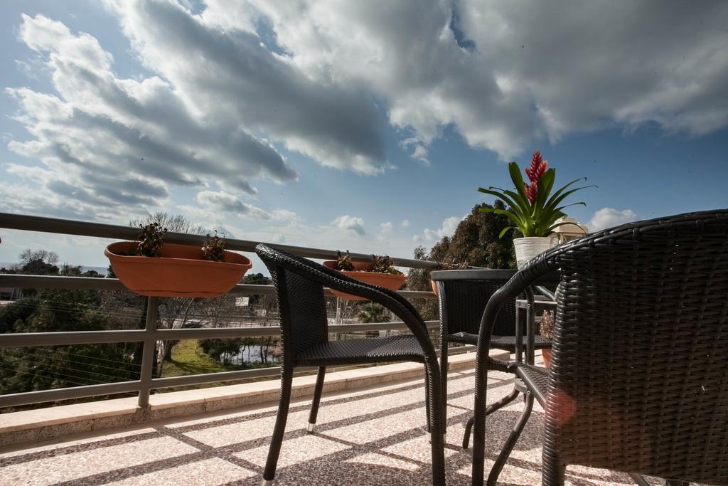 Minavra Hotel Atina Oda fotoğraf